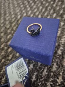 Genuine Swarovski Iconic Swan Ring