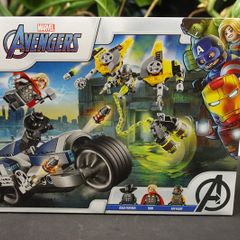 LEGO Marvel Avengers Speeder Bike Attack Set 76142 Brand New