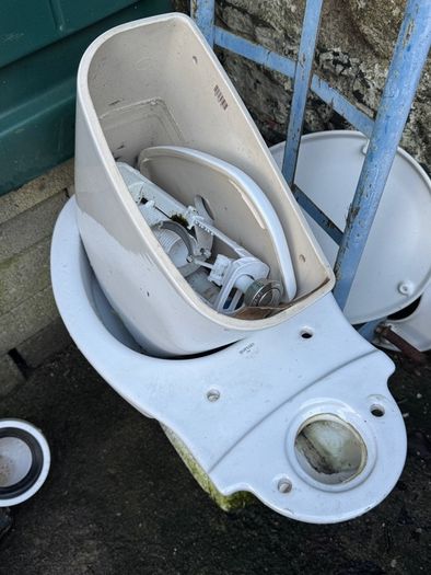 Toilet Bowl and Cistern