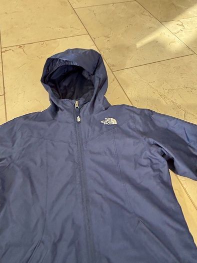 North Face girls 3 in 1 triclimate jacket - medium