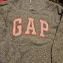 2 gap sweatshirts 4/5 years Image 3