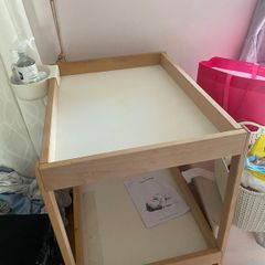 Changing table