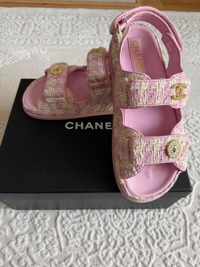 Chanel sandals api k
