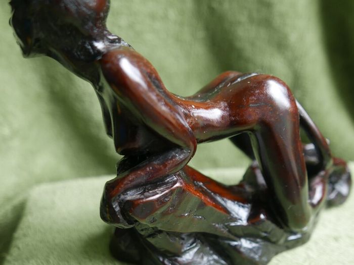 Statue