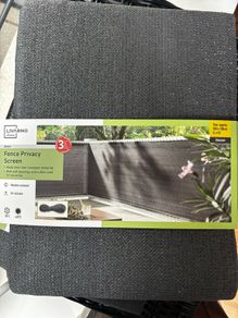 2 fence privacy screens