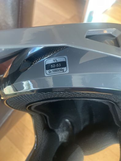 Fox Youth V1 full face helmet