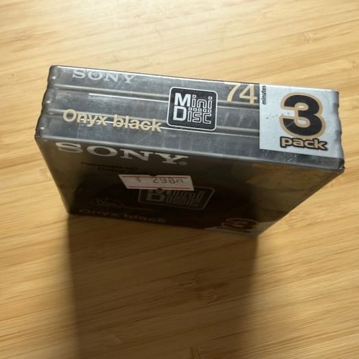 New Sony Onyx Black minidiscs - 3 pack