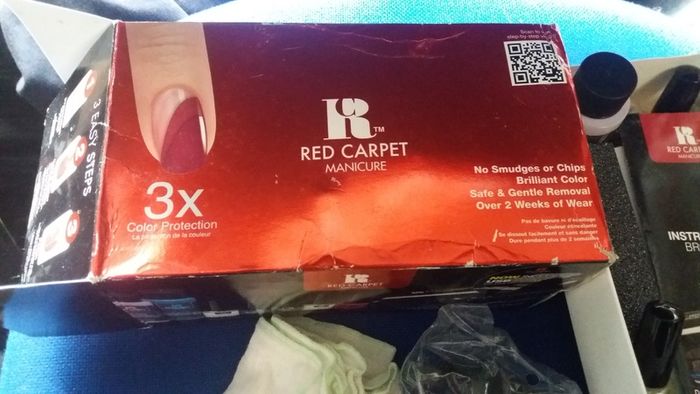 Red Carpet Manicure