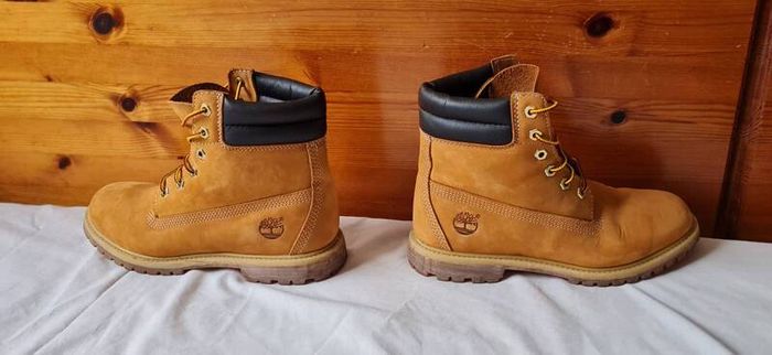 Timberland 4140 boots Size 6.5 eu 39.5 tan suade zero stains In excellent condition