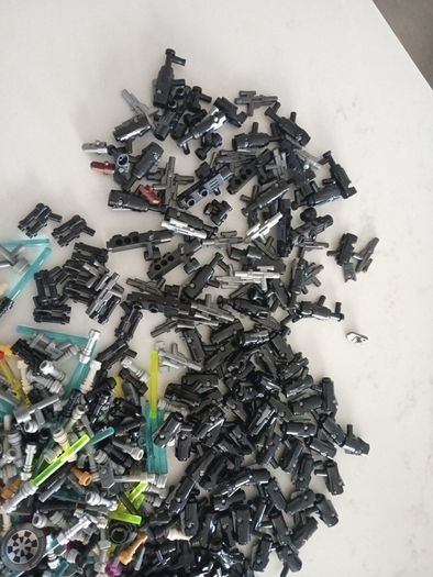 Lego star wars minifigure weapon accessories bundle