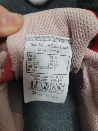 Decathlon runners and light hiking boots, size: UK10-11/28-29 + 2 FREE pairs Addidas & Lonsdale