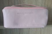 makeup bag 2e when 20e spent. 4each otherwise.  Products to show size. Several available