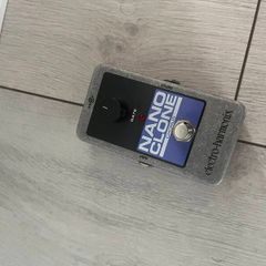 electro-harmonix nano clone