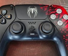 PlayStation Limited Edition Spiderman 2 Controller