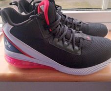 Basketball runners