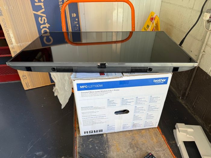 Samsung UE43TU7100K 7 Series - 43" LED-backlit LCD TV - 4K