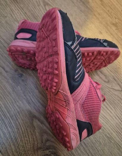 Hockey Shoes (UK 2)