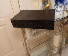 Pioneer  Stereo Amplifier for repair or parts