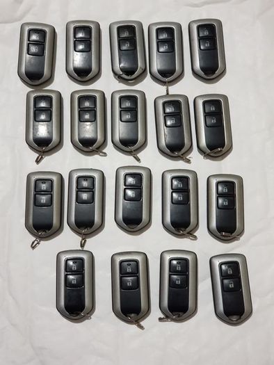 Toyota key Fob 251251-5090--Sienta, Estima, Alphard etc