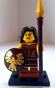Lego CMF Col10-4: Warrior Woman (2013) 100% Complete