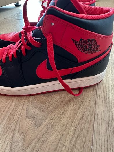 Air Jordan 1