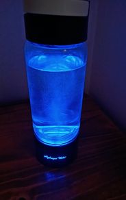 Hydrogen water generator