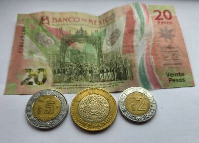 Mexico Banknote & 3 Coins 37 Pesos