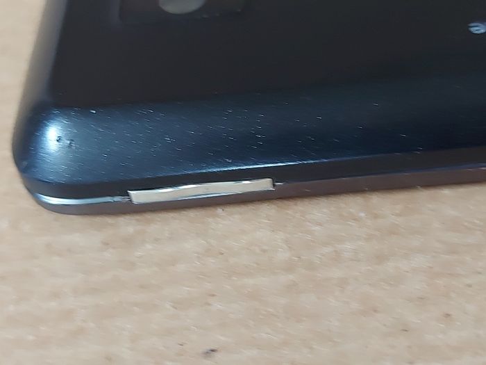 Vodaphone 845 Huawei Battery, pin locked, for parts or repair