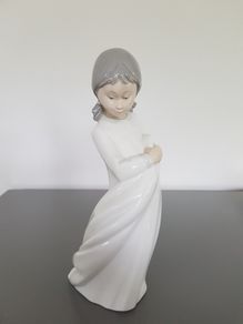 Nao By Llardo Figurine 1977