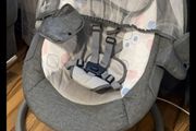 Electric baby rocker