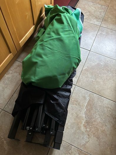 Green Gazebo 3x3m For Parts Or Repair