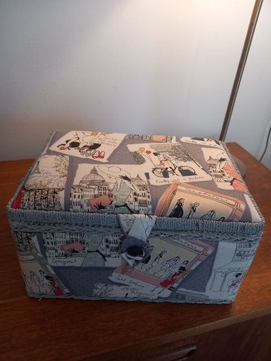 Sewing box