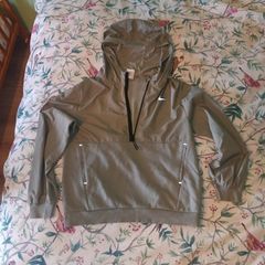 Nike tracksuit boys xl