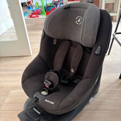 Maxi Cosi SWIVEL (Mica 360) car seat