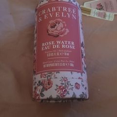 Crabtree and Evelyn gift set