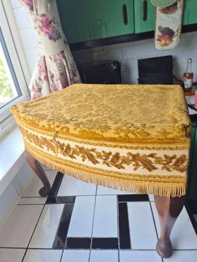 Vintage MidCentury 1950s Tapestry sewing box foorstool