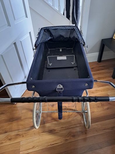 Silvercross Pram