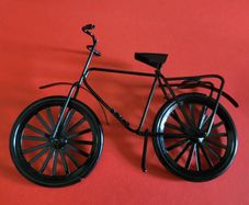 Miniature bicycle