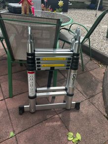 telescopic ladder