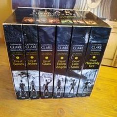 Shadowhunters The Moral Instruments 6 Book Box Set/ Age 12 up