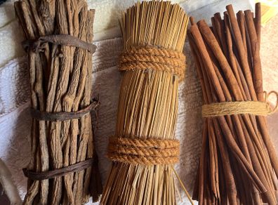 3  Large Bunches Dried Twigs/ Cinnamon Sticks