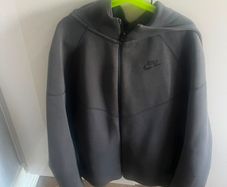 Nike boys tracksuit