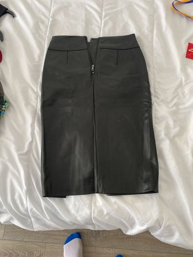 H&M leather look skirt new with tags