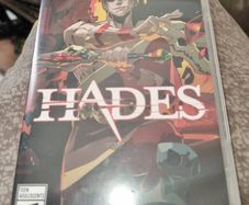 Nintendo switch  HADES game in perfect condition thanks for looking