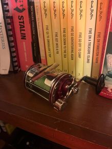 Vintage Shakespeare 2151 Baitcaster Boat Fishing Reel