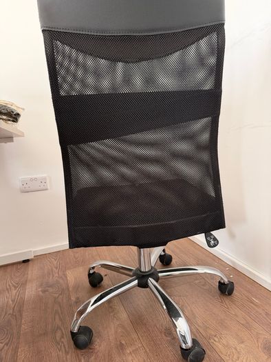 Office Desk & Chair Set - Excellent Condition