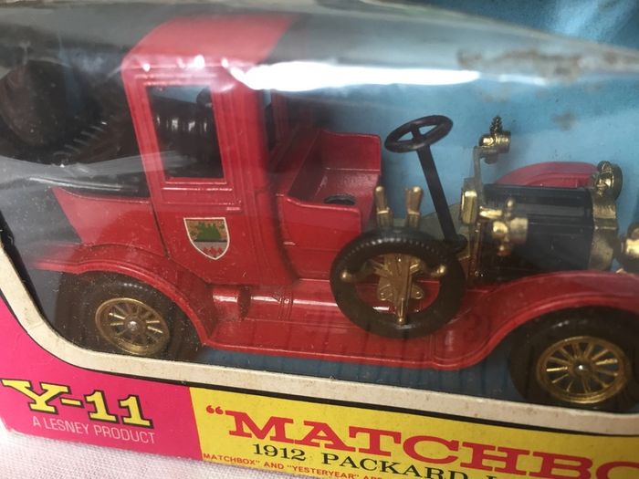 Matchbox. Models of yesteryear. Y-11. 1912, Packard Landaulet. In original box.