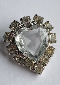 Vintage brooch HEART