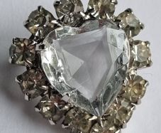 Vintage brooch HEART