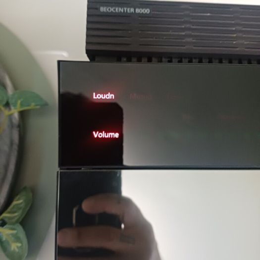 Stunning Vintage iconic Bang and Olufsen Beocenter 8000 System High power Amplifier CD player Tuner And Tape Recorder with Dolby HX Pro Stunning condition a real Timeless center piece